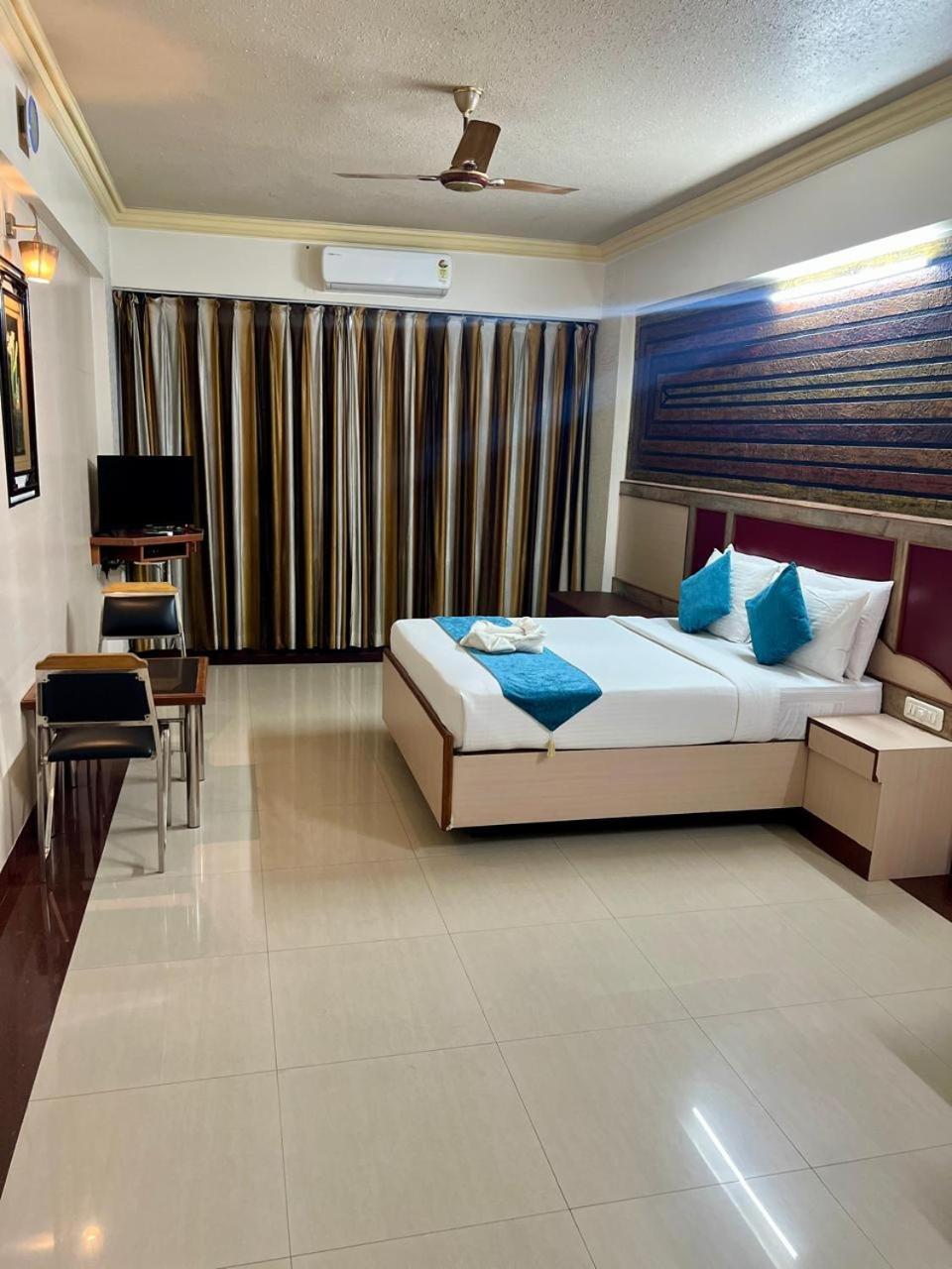 The Grand Krishna Rooms 벵갈루루 외부 사진
